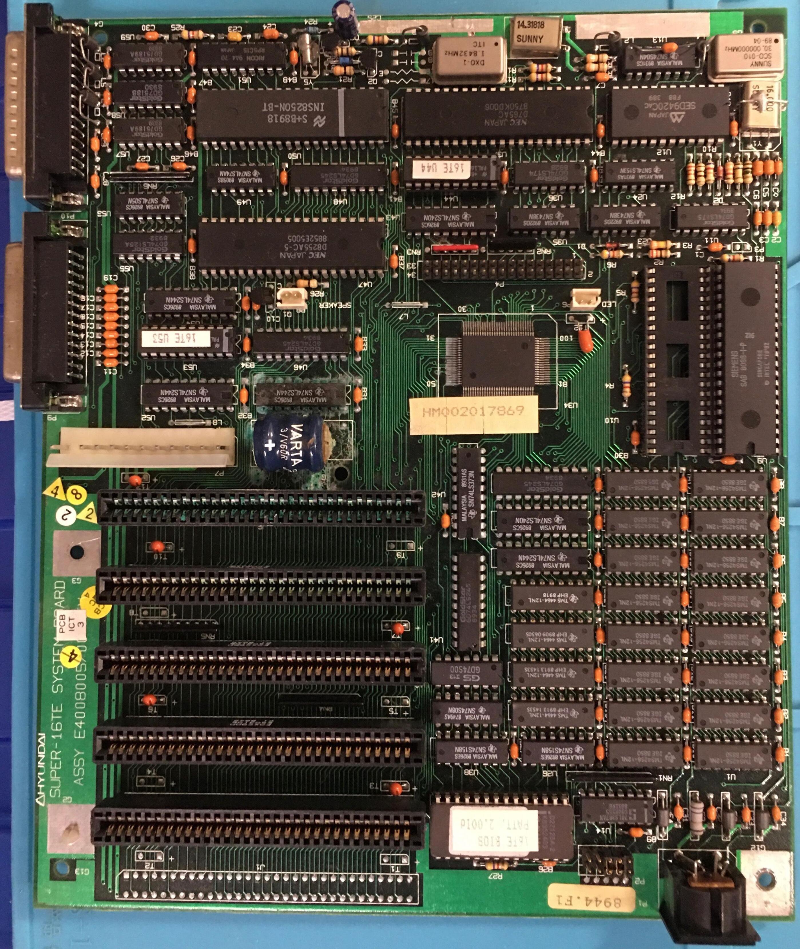 hyundai-super-16te-motherboard-5ea324b8b1e07368488388.jpg